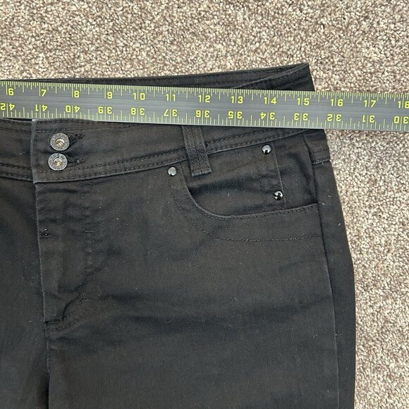 Chico's Womens Slim Capri Jeans Size 0 (S) Black Platinum Denim Ultimate Fit GUC - Picture 9 of 16